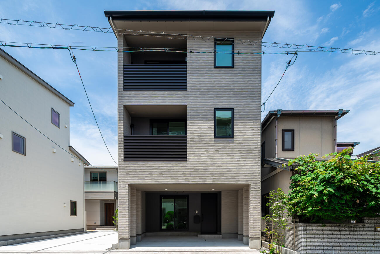 楽々園4号棟【3階建て】